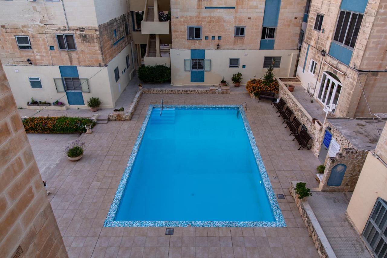Dolmen Court Flat 10, Qawra Apartment St. Paul's Bay Ngoại thất bức ảnh