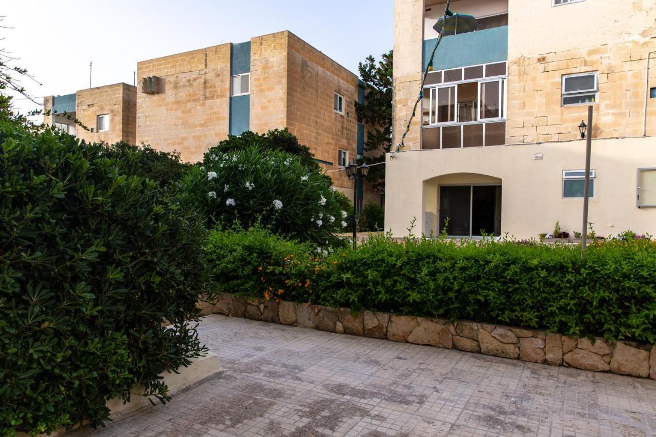 Dolmen Court Flat 10, Qawra Apartment St. Paul's Bay Ngoại thất bức ảnh