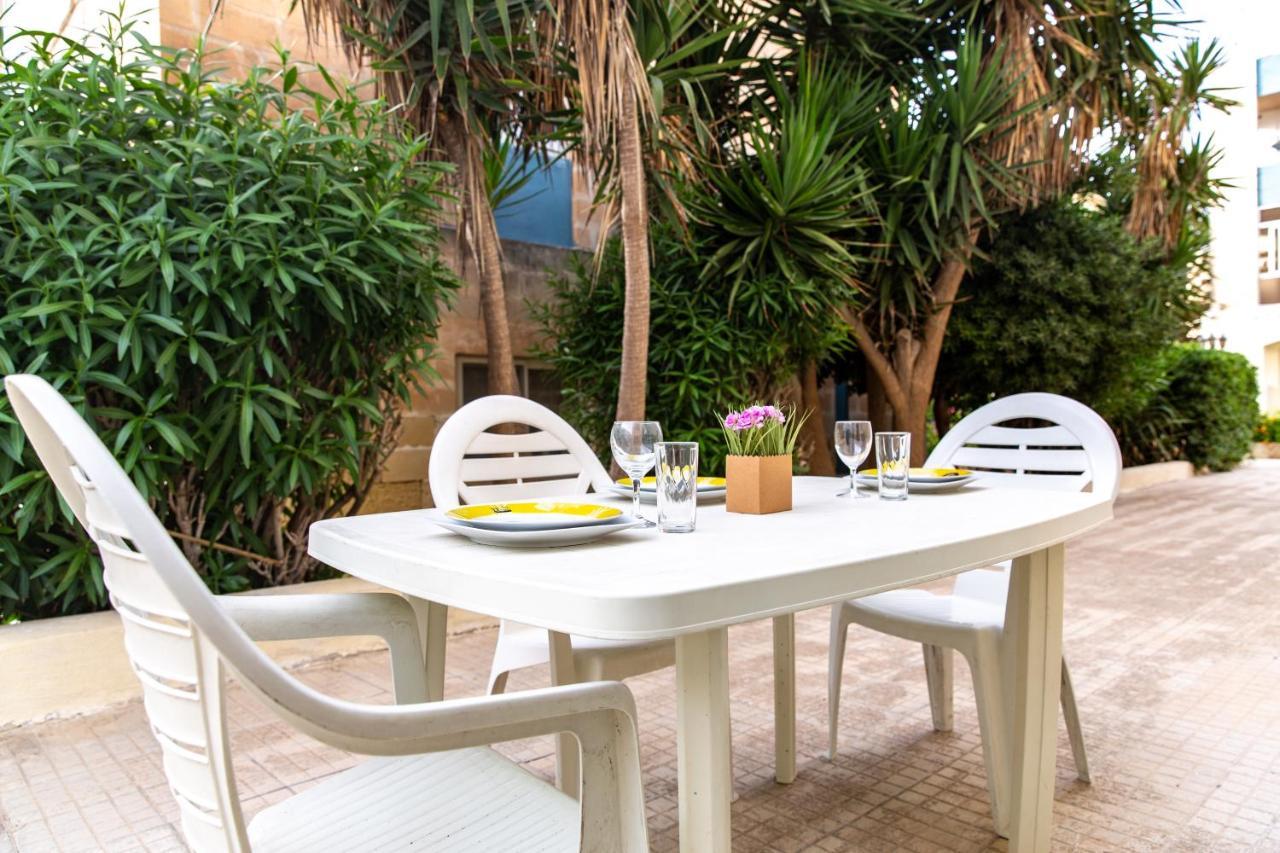 Dolmen Court Flat 10, Qawra Apartment St. Paul's Bay Ngoại thất bức ảnh