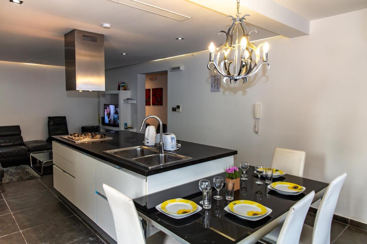 Dolmen Court Flat 10, Qawra Apartment St. Paul's Bay Ngoại thất bức ảnh