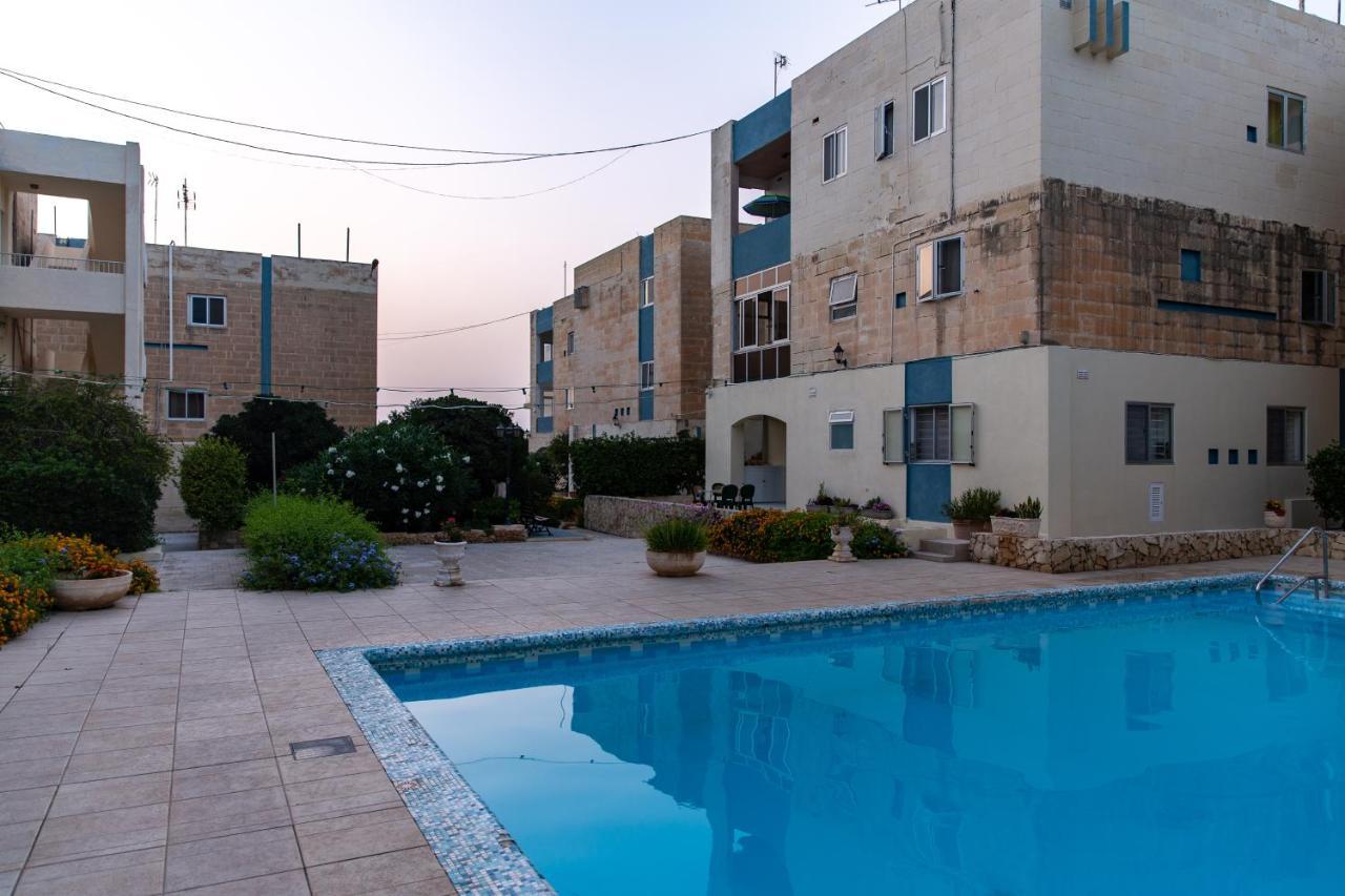 Dolmen Court Flat 10, Qawra Apartment St. Paul's Bay Ngoại thất bức ảnh